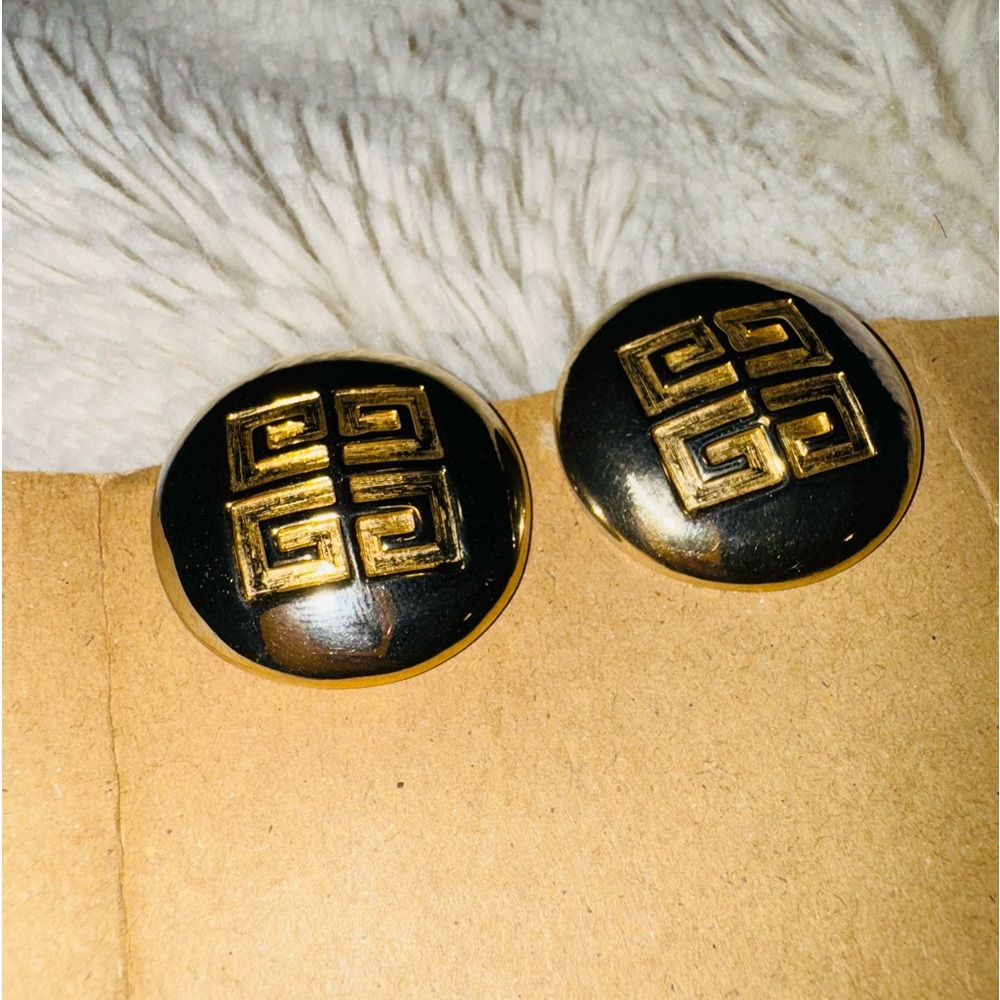 GIVENCHY clip on earrings